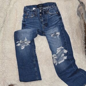 Aeropostale 90's Baggy Fit Distressed Denim Jeans